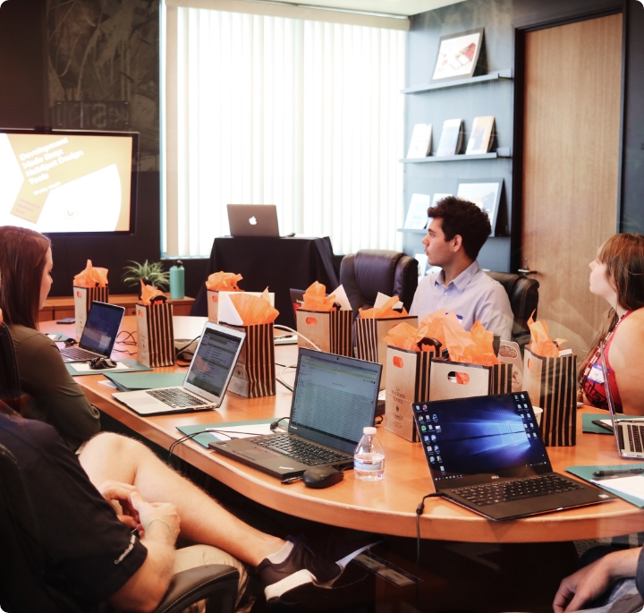 Photos d'apprenants lors de la formation "Manager une équipe pour la première fois"